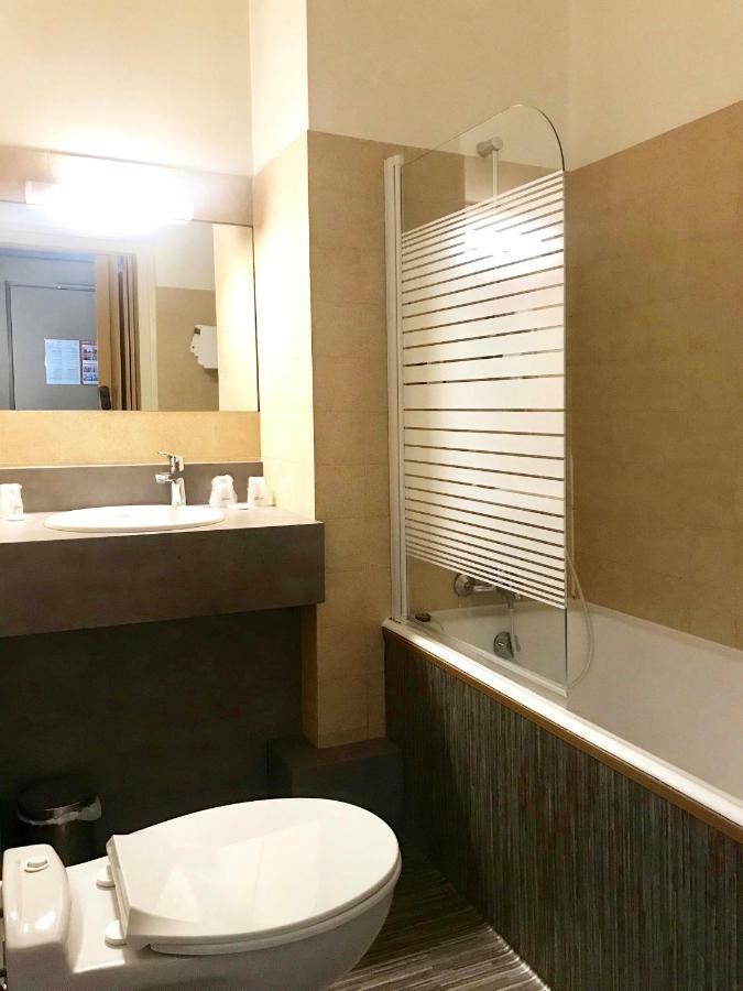 Hotel Le Bretagne Saint-Nazaire  Eksteriør billede